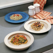 Assiette avec bord intérieur