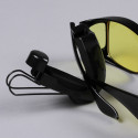 2 paires de sur-lunettes nuit + soleil + 2 supports 2 paires de sur-lunettes nuit + soleil + 2 supports