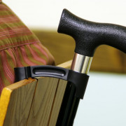 Support de cannes et béquilles BRIDGIT