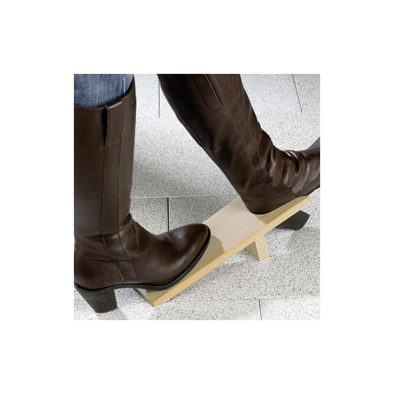 Outil indispensable pour retirer bottes, bottines et chaussures d