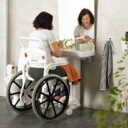 Fauteuil roulant de douche et de toilettes Clean