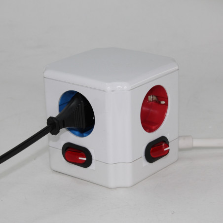 Bloc multiprise cube multicolore