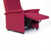 Matelas d'assise viscoélastique continu pour fauteuil releveur