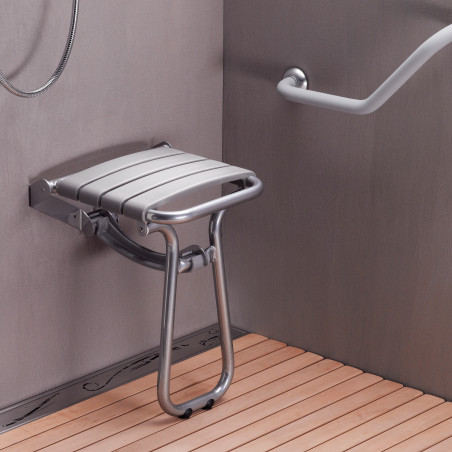 Siège de douche escamotable avec béquille automatique Siège de douche escamotable avec béquille automatique