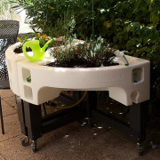 Jardinière à hauteur variable