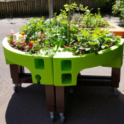 Jardinière à hauteur variable