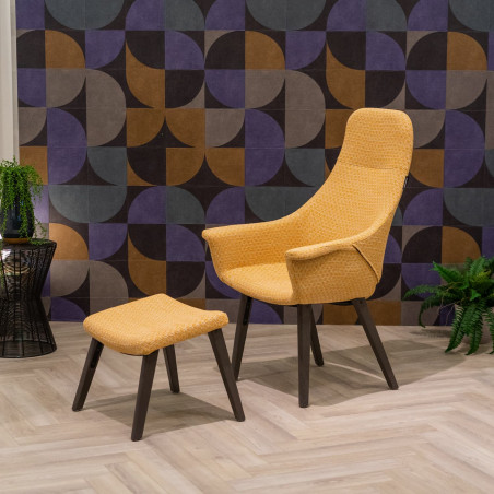 Chaise confort avec accoudoirs Cosmo Moments Furniture