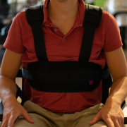 Gilet de maintien respirant pour fauteuil roulant