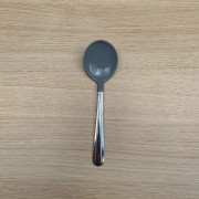Cuillère ronde et creuse...