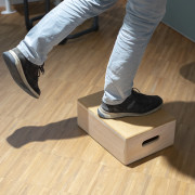 Marche pied en bois 15 cm