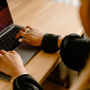 Repose-poignet pour canal carpien Swedish Posture