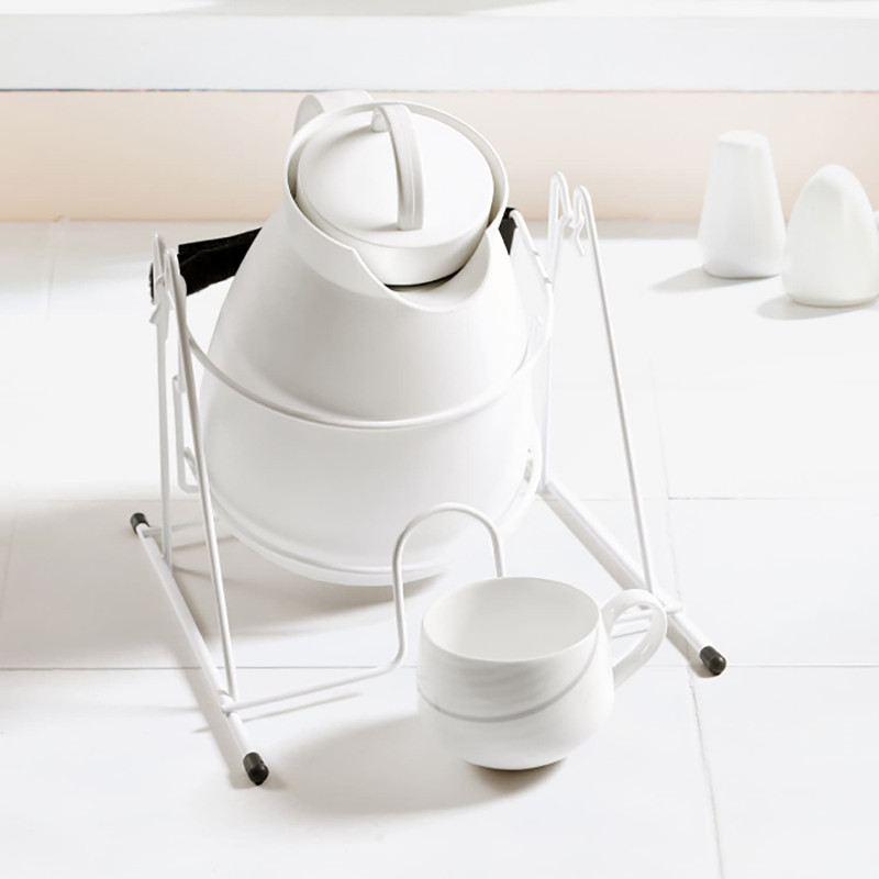 Socle verseur basculant pour bouilloire ou bouteille