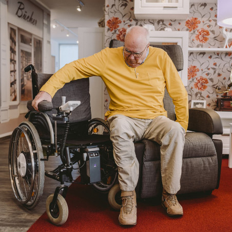 Fauteuil releveur à roulettes Club 2 mobile Saljol