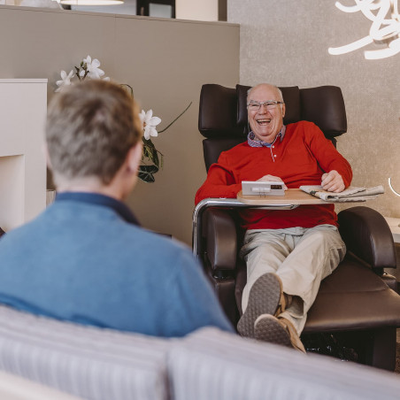 Fauteuil releveur à roulettes Club 2 mobile Saljol