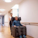 Fauteuil releveur à roulettes Club 2 mobile Saljol