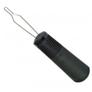 Enfile-bouton manche large ergonomique Oxo Good Grips