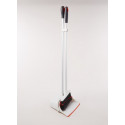Balai à manche avec pelle réceptacle Oxo Good Grips