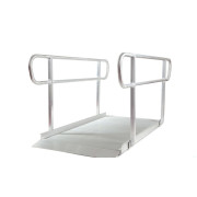 Rampe d'accès standard avec main courante pliable - Mobilité - Tous Ergo
