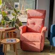 Le fauteuil releveur électrique APLOS