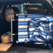 Fauteuil roulant de plage dédié aux PMR