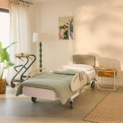 Lit médicalisé releveur et verticalisable Sit Up