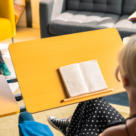 Table de lit inclinable et réglable