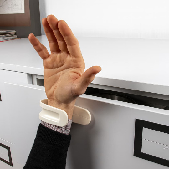 Poignée ergonomique de tiroir / porte