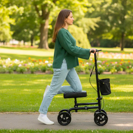 Déambulateur repose-genou