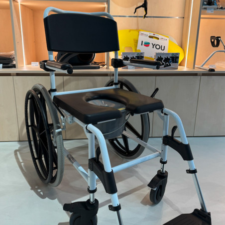 Fauteuil de douche Tarifa grandes roues - Reconditionné