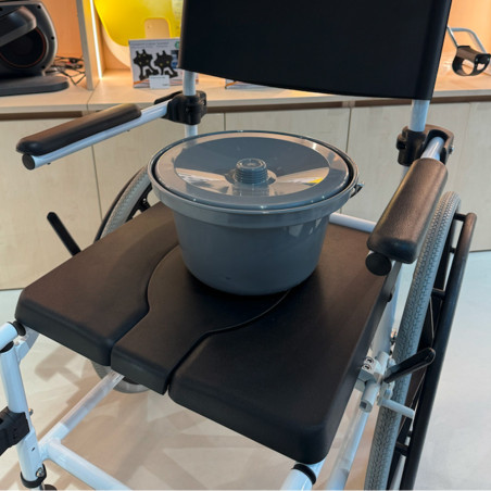 Fauteuil de douche Tarifa grandes roues - Reconditionné