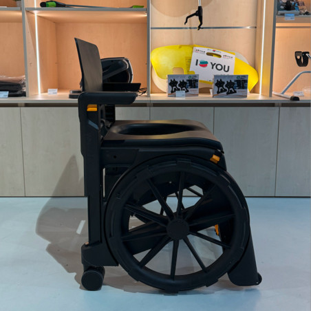Fauteuil roulant de WC pliant Wheelable - Reconditionné