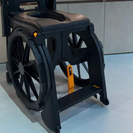 Fauteuil roulant de WC pliant Wheelable - Reconditionné