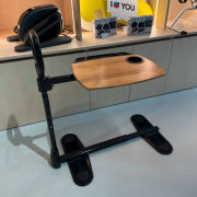 Table d'appoint avec...