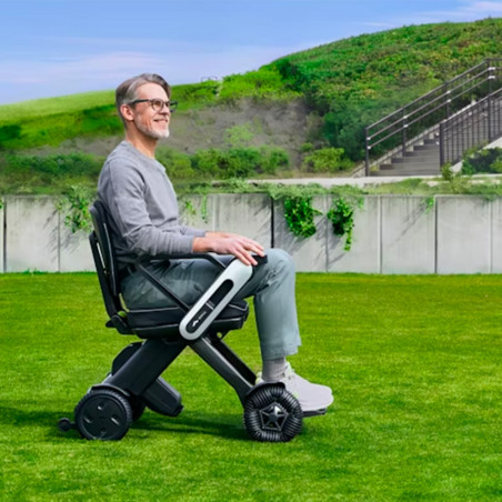 Fauteuil roulant électrique pliant en carbone Whill modèle C Lite