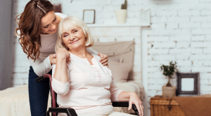 aide-au-transfert-lit-fauteuil-tous-ergo