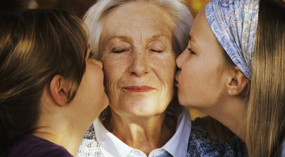 bluelinea-teleassistance-proche-aidants-grands-parents