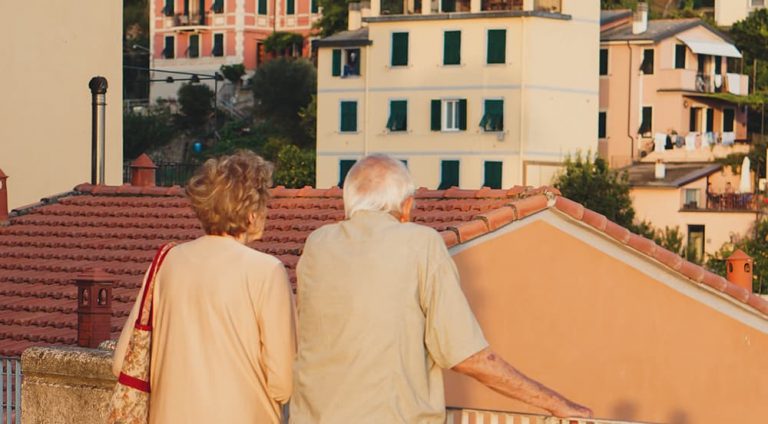 2 assurances à connaître pour le maintien à domicile