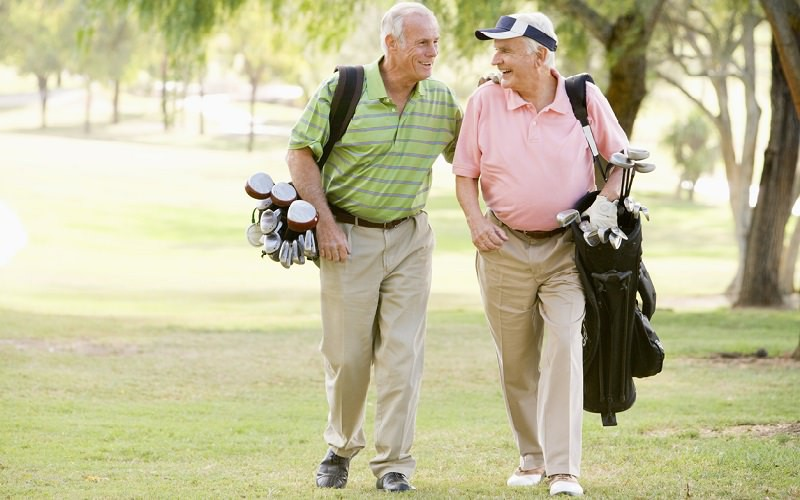 senior, sport l'été, golf